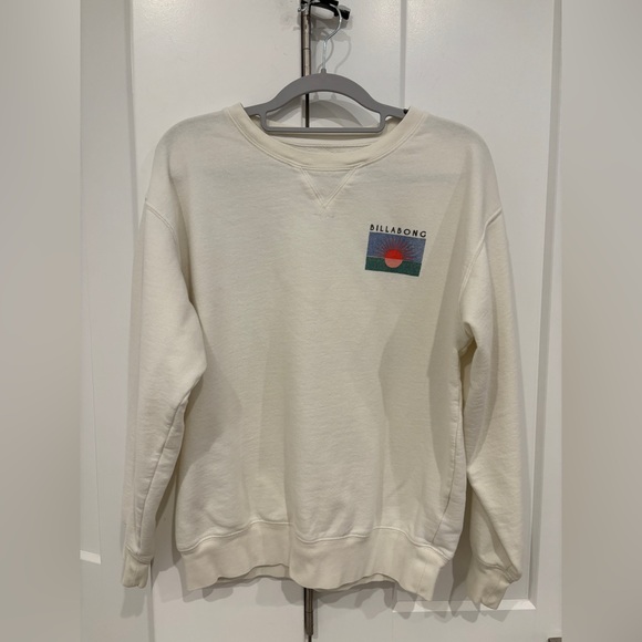Billabong Tops - Billabong Cream Crew Sweatshirt with Sunrise Patch. Size S